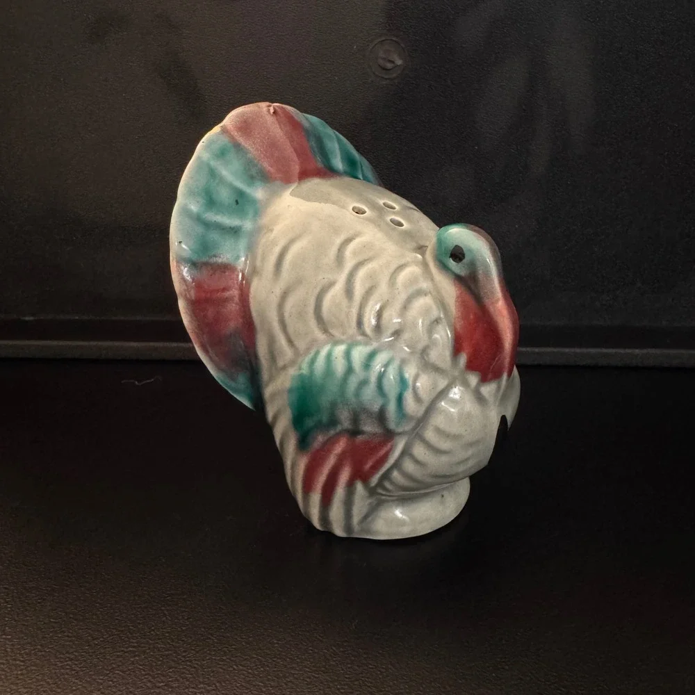 VTG Ceramic Turkey Salt Shaker, Thanksgiving Decor, Farmhouse Decor, Collectible